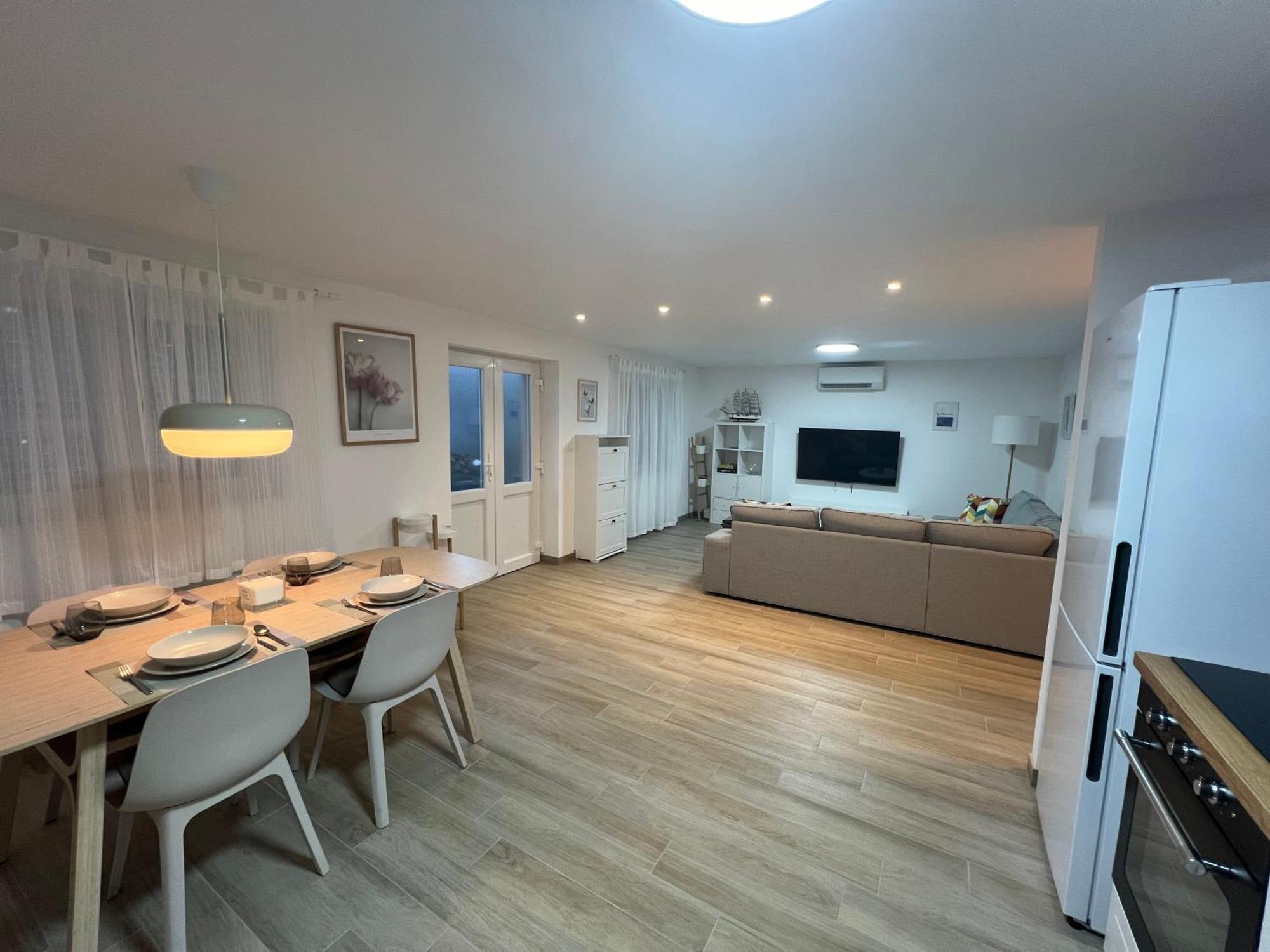 Lady Di Apartment มาคาร์สกา ภายนอก รูปภาพ